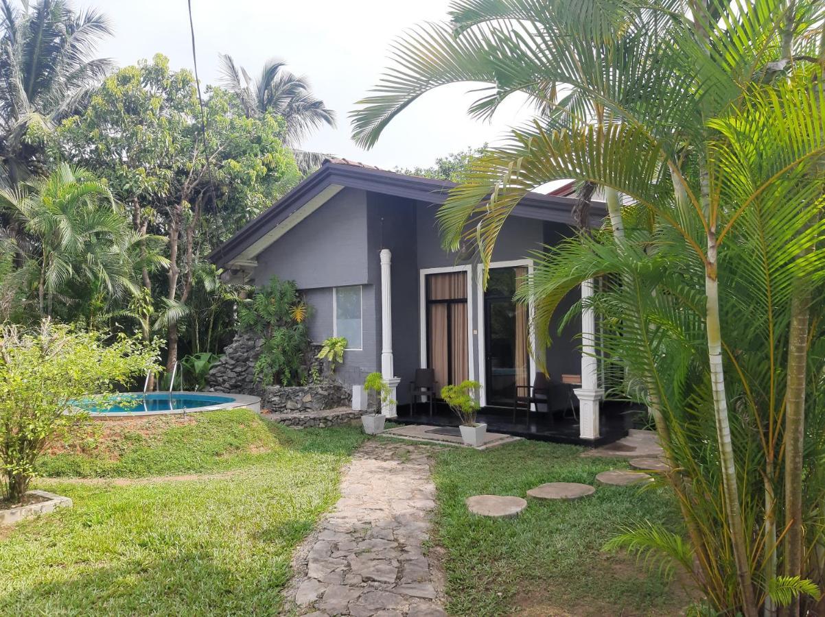 Mihilaka Holiday Homes Вадува Екстериор снимка
